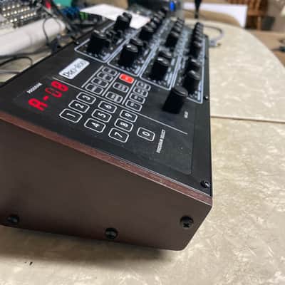 Behringer Pro 800 8-Voice Polyphonic Synthesizer image 2