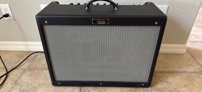 Fender Hot Rod Deluxe III 3-Channel 40-Watt 1x12" Guitar Combo 2010 - 2017 - Black image 1
