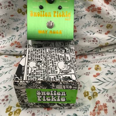 Way Huge WHE401 Swollen Pickle MkII Jumbo Fuzz 2010 - 2019 Green image 1