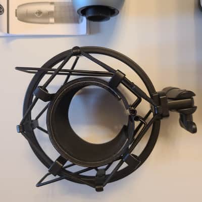 Modded AKG Perception 420 with case and shock mount image 6