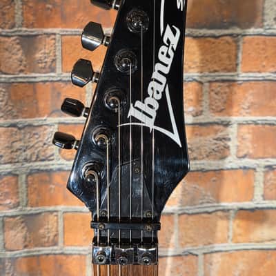 Ibanez S370-DVF Standard Deep Violet Flat image 2