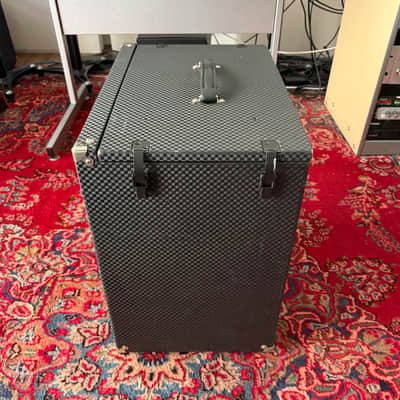 Ampeg PF-115HE Portaflex 450-Watt 1x15" Fliptop Bass Speaker Cabinet image 3