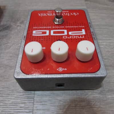 Electro-Harmonix Micro POG Polyphonic Octave Generator image 5