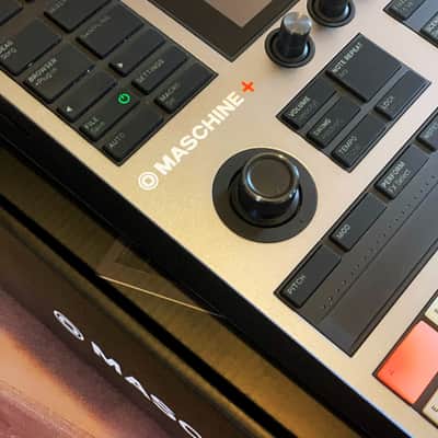 Ultimate Groovebox: Maschine Plus image 5