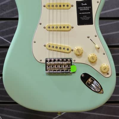 Fender Vintera II '70s Stratocaster Surf Green Electric Guitar & Deluxe Gig Bag image 1