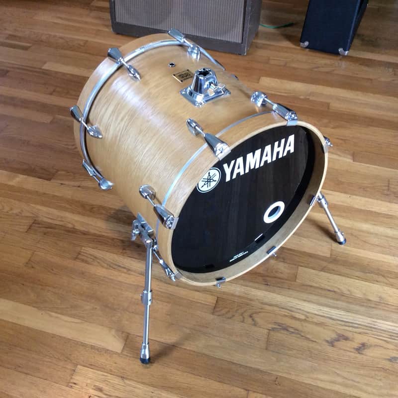Yamaha Oak custom 18" kick drum bass Natural jazz bop image 1