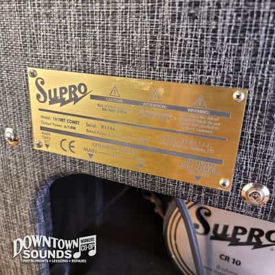 Supro 1610RT Comet 1x10” 14 Watt Combo Amplifier with Supro Two-Button Footswitch, Amp Cover image 5