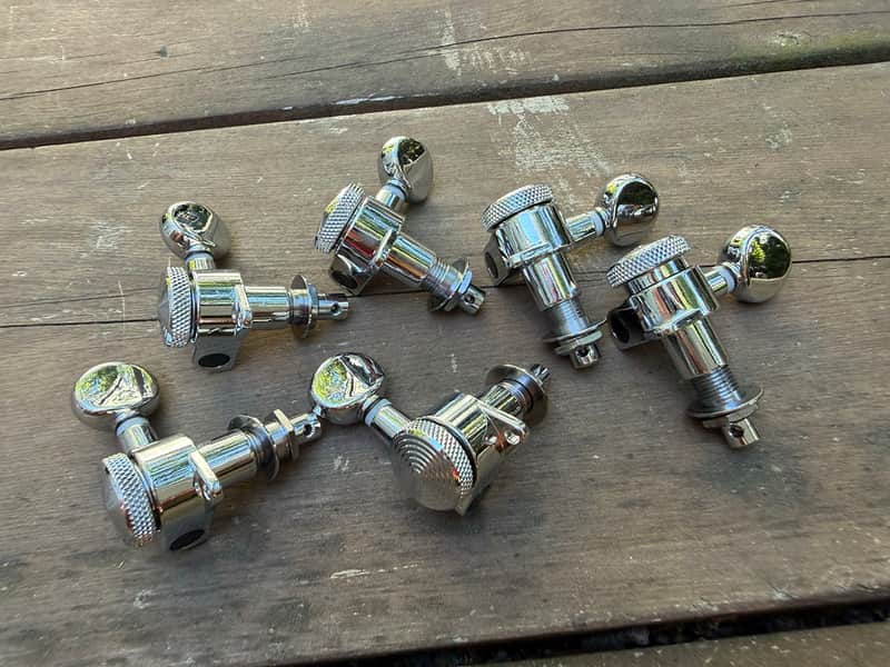 Reverend 6 In Line Locking Tuners, pin-lock image 1