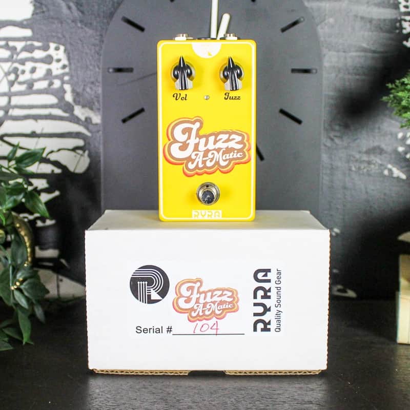 Ryra Fuzz A-Matic