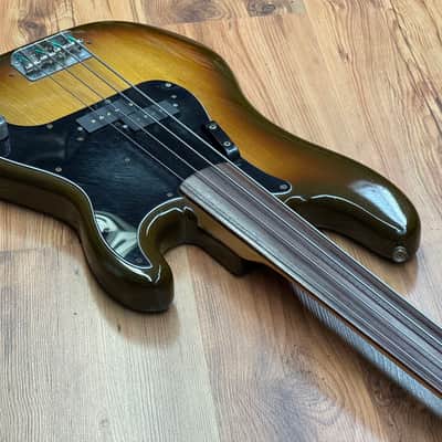 Fender Precision Bass Fretless  1978 image 14
