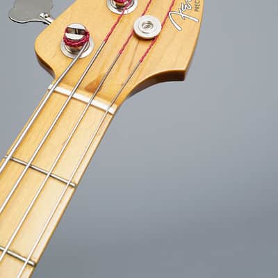 Fender Classic Series '50s Precision Bass 2013 - Fiesta Red image 9