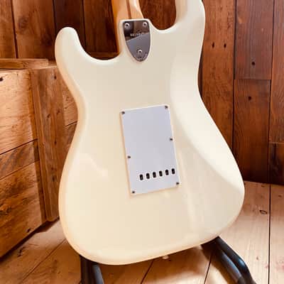 Fender Japan SQ Squier Stratocaster 1983 Vintage MIJ Beauty image 5