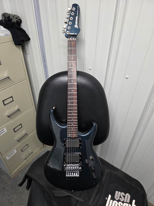 Ibanez RS525 Roadstar II Deluxe | Reverb Canada