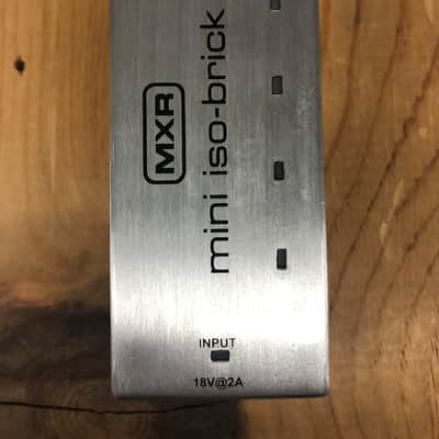 MXR M239 Mini Iso-Brick Power Supply image 1
