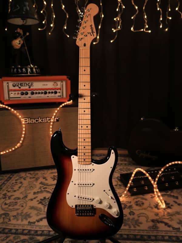 Squier Bullet Stratocaster with Tremolo and Laurel Fretboard 2019 - Brown Sunburst S/N ICS19** image 1