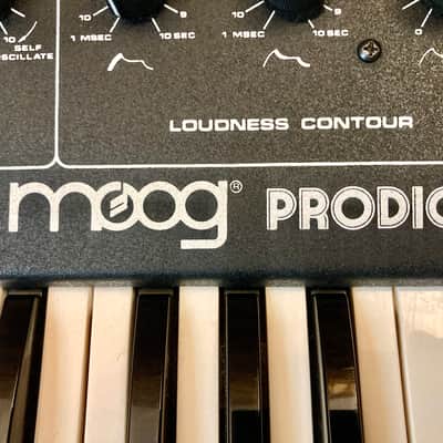 serviced Moog Prodigy MK1 Monophonic Analog Synthesizer / CV GATE 230v image 7