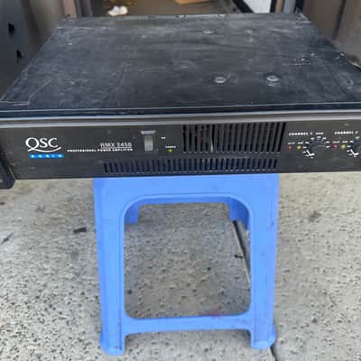 QSC RMX2450 2400-Watt Professional Power Amp 2000s - Black image 8