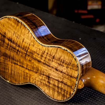 fvguitars Soprano Ukulele Master Koa - handmade image 4