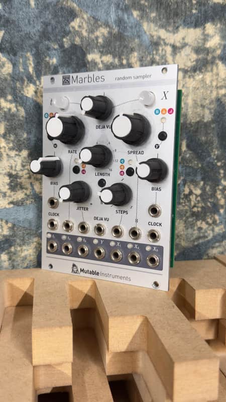 Mutable Instruments Marbles