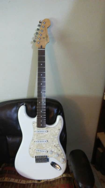 Squier Vintage Modified Stratocaster Strat MIJ Alnico 52 Pickups Fender Big Block Tremolo Bridge image 1