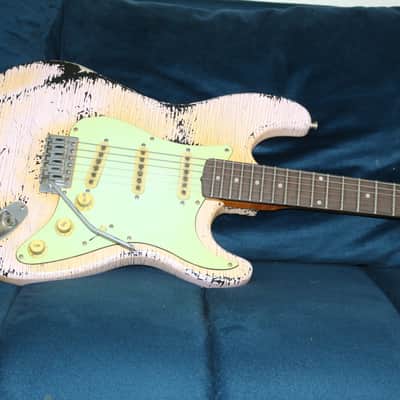 VTT-Relics Strat Style 2026 - Heavy Relic Pink/Black image 18