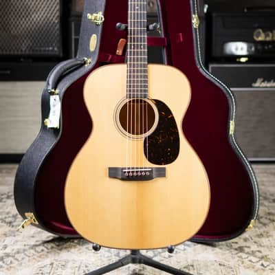Martin 000-18 Modern Deluxe Acoustic Guitar with Hardshell Case image 15