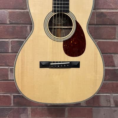 Collings  02HG German Spruce and Figured Walnut image 1