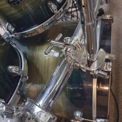 Mapex Armory 7 Piece Drum Set - Bass and Toms - Rain Forest Burst image 8