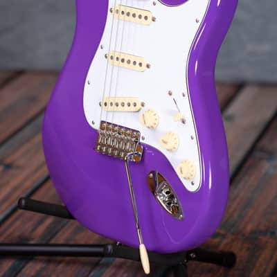 Fender Limited Edition Purple Haze Jimi Hendrix Stratocaster image 10