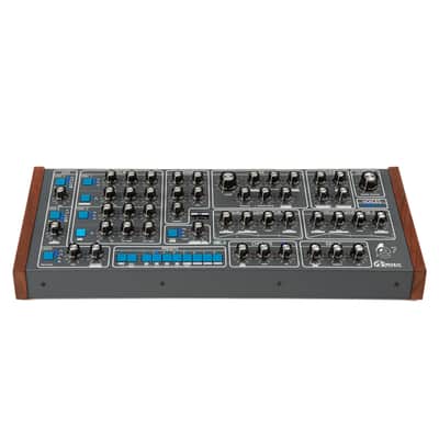 GS-e7 Analog Polyphonic Synthesizer (Gray) image 2