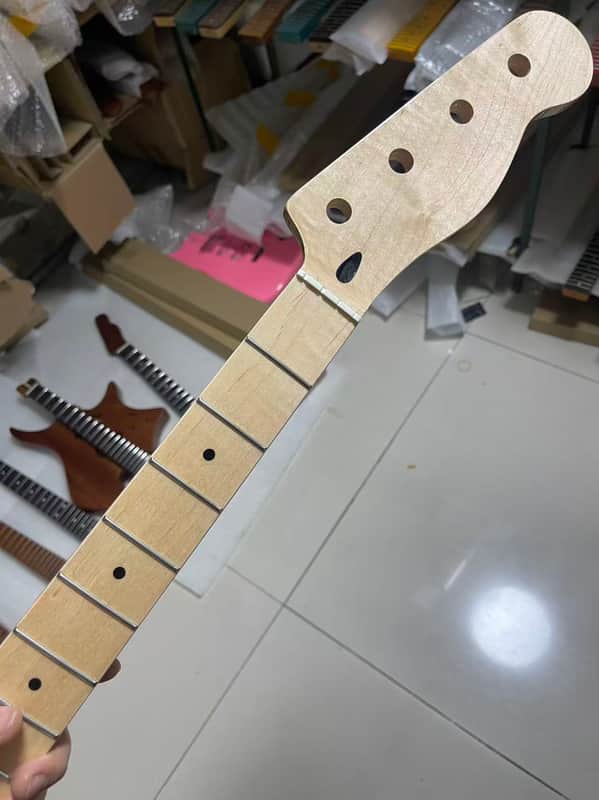 30" Short Scale Bass Neck Maple Fingerboard, 30inch Mustang Style, Dot Inlays, image 1