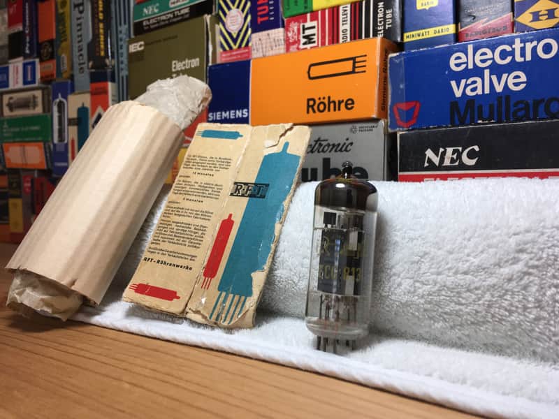 1x RFT Germany ECC813 ~ ClassicWarmVintageAudio ~ 6463 E86CC CV5305 CV5304 CC86E 6GM8 ECC86 Similar image 1