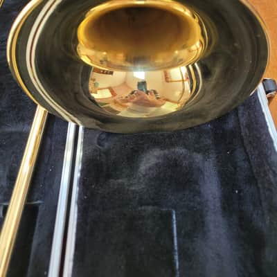 Yamaha Trombone- Model YSL354 - 2026 - Lacquered Brass - Beautiful! image 6