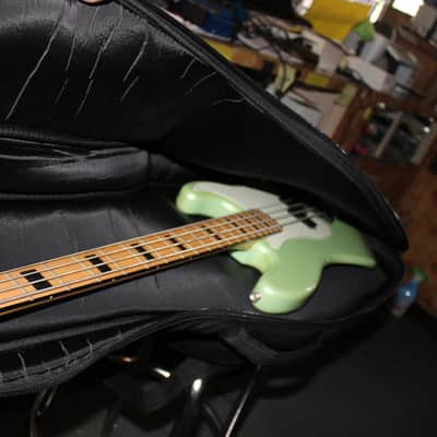 Fender MIM FSR Deluxe Precision Bass Sea Foam Green Metallic image 14