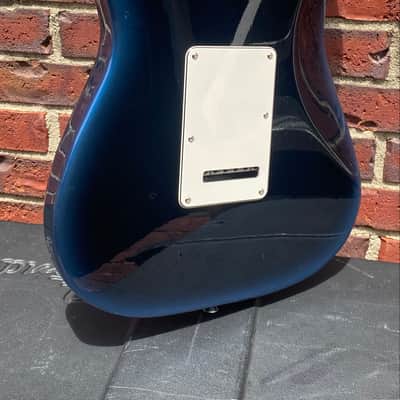 Fender Strat Plus Deluxe with Maple Fretboard 1991 - Blue Pearl Burst - UPGRADED LACE SENSOR BLUE S/ SILVER S/ RED Hum - FENDER HARDSHELL CASE (Center Latch Broke) image 9