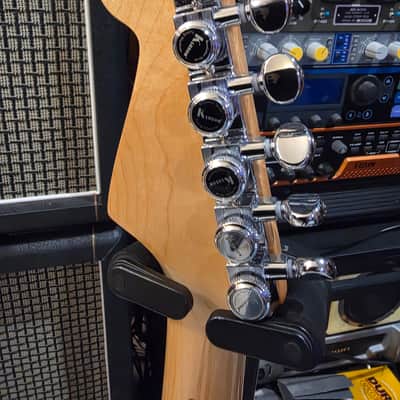 2017 Fender American Original '50s Stratocaster Maple Fretboard 2-Color Sunburst Nice! image 9