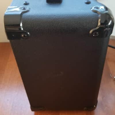 Marshall MG Gold MG10G 2-Channel 10-Watt 1x6.5" Solid State Guitar Combo 2018 - Present - Black image 2