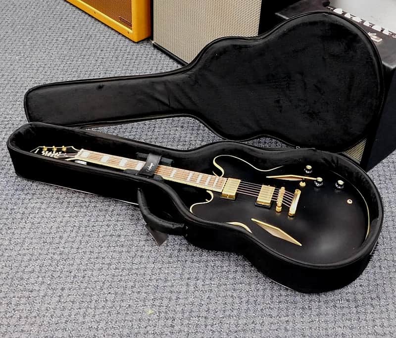2022 Epiphone Emily Wolfe Sheraton Stealth Semi-Hollow Electric Guitar w/Case! VERY NICE!!!