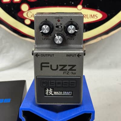 Boss Waza Craft FZ-1w fz1w Fuzz Pedal with Box - MIJ Made In Japan image 2