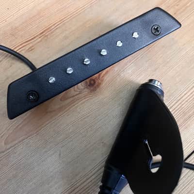 Artec Ceramic Magnet Acoustic Guitar Soundhole Pickup Pre Owned image 2
