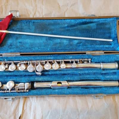 Yamaha YFL-31 Flute, Japan, Good Condition (Very Good Playing Condition) image 1