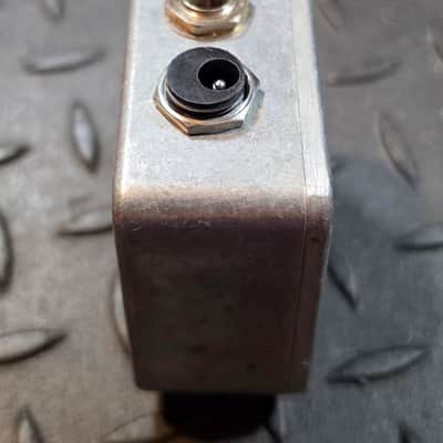 Truetone Pure Tone Buffer 2010s - Black image 4