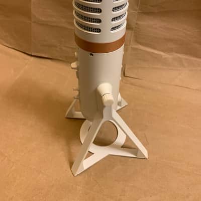 Yamaha AG01 Streaming Loopback Audio USB Microphone 2022 - Present - White NEW in box image 10