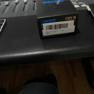 Boss OD-3 OverDrive (Silver Label) 1997 - Present - Yellow image 2