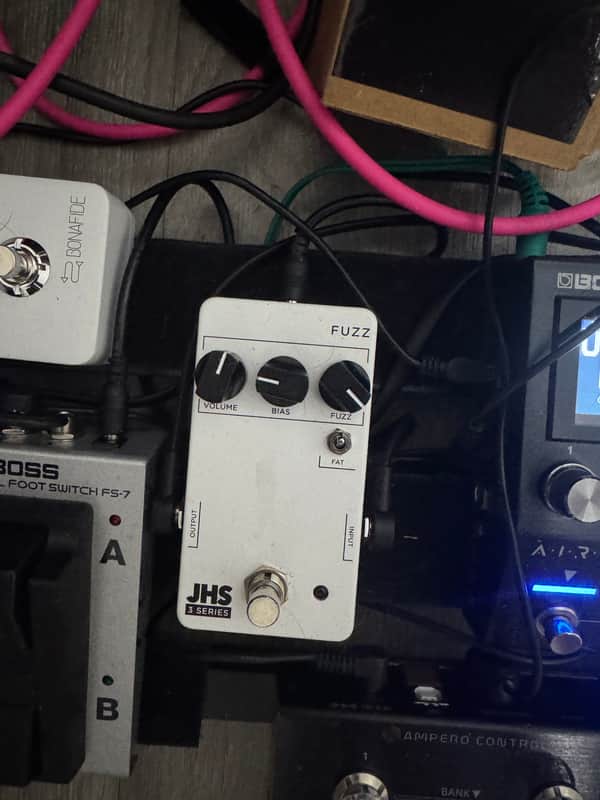 JHS 3 Series Fuzz