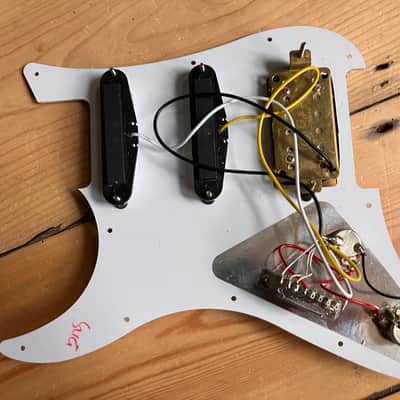 Yamaha Pacifica 012 Electric Guitar Loaded Scratchplate 2020 image 6