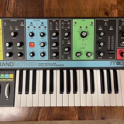 Moog Grandmother 32-Key Semi-Modular Analog Synthesizer 2018 - Present - Black / Multi-Colored Panel