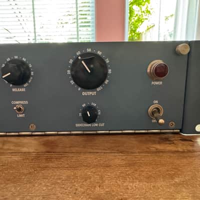 Locomotive Audio Model 14B Vacuum Tube Compressor 2023 - Blue image 8