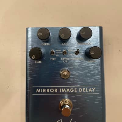 Fender Mirror Image Delay Digital Analog Tape Echo Guitar Effect Pedal image 2