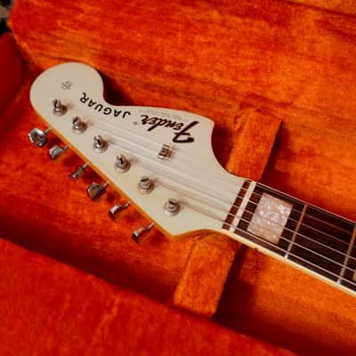 Fender Jaguar 1968 - Sonic Blue image 10